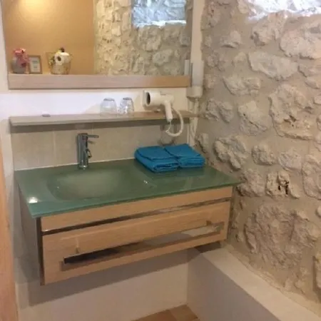 Bed & Breakfast Les Noisettes - Coussoulesses *
